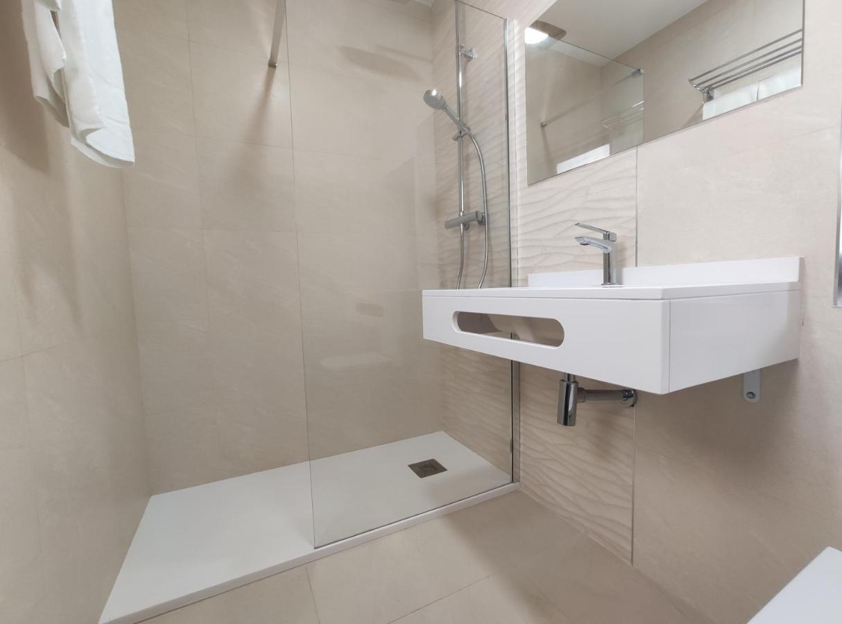 Hostal Oleo Auto Check-In Santander Luaran gambar