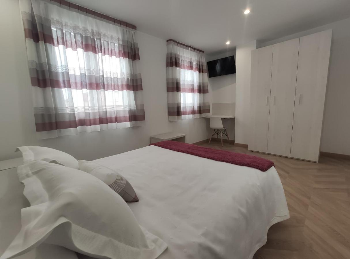 Hostal Oleo Auto Check-In Santander Luaran gambar